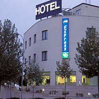 Hotel EXPRESS BY HOLIDAY INN -S. SEBASTIAN, Madrid, Spain